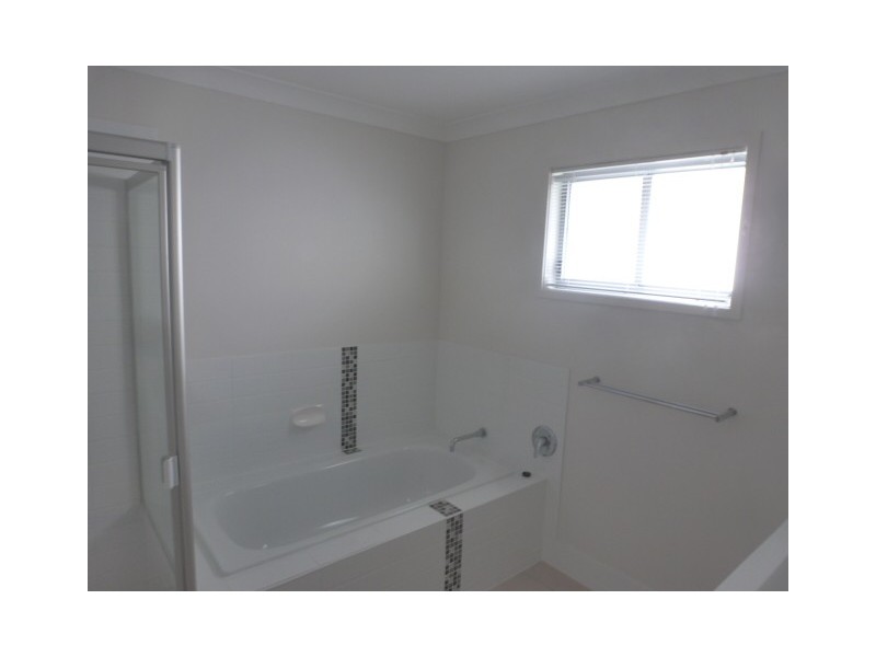 V/86 CARSELGROVE AVENUE, Fitzgibbon QLD 4018