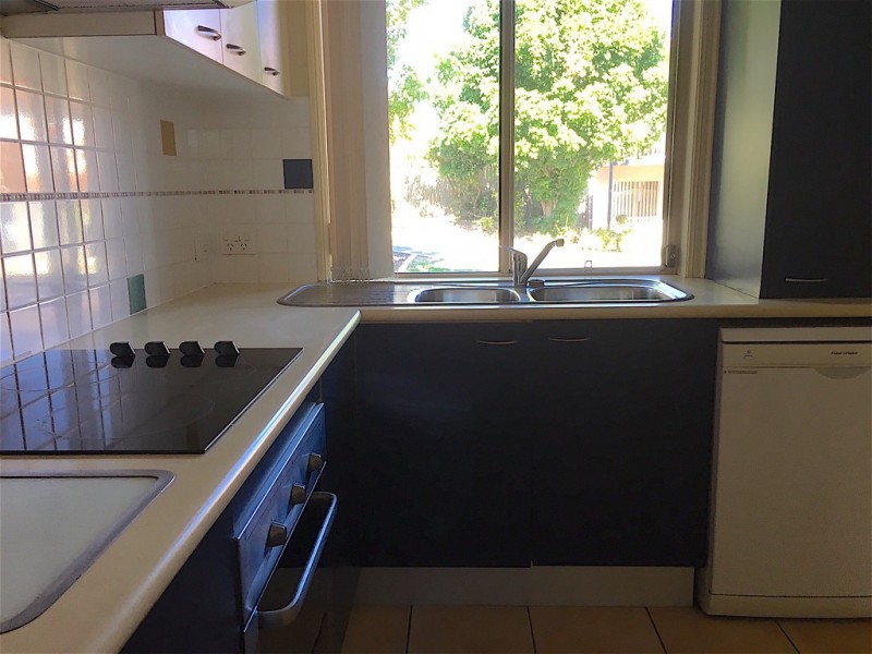 10 / 250 Manly Road, Manly West QLD 4179