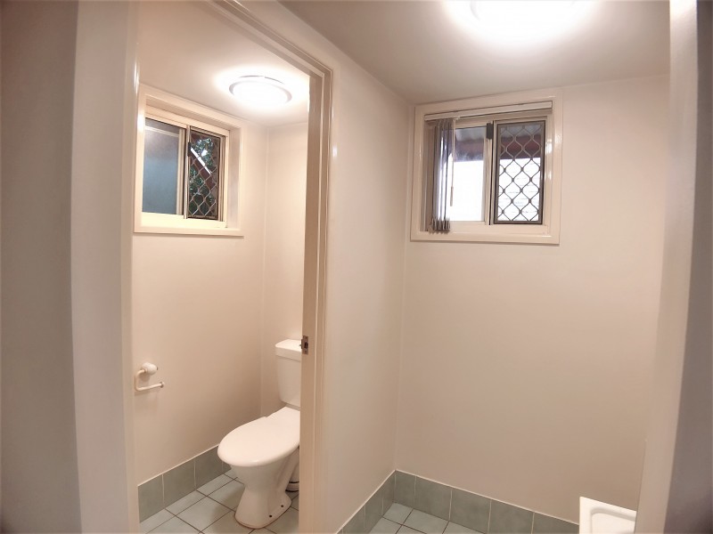 116 Meadowlands Rd, Carina QLD 4152