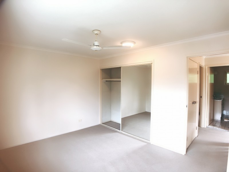 116 Meadowlands Rd, Carina QLD 4152