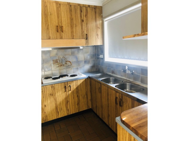 24 Estramina Road, Regents Park QLD 4118