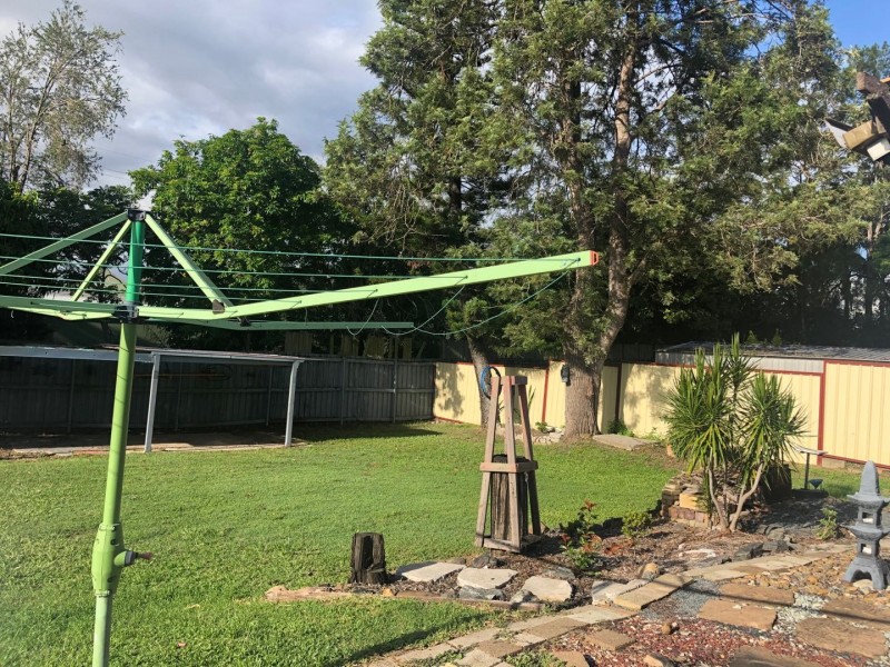 24 Estramina Road, Regents Park QLD 4118