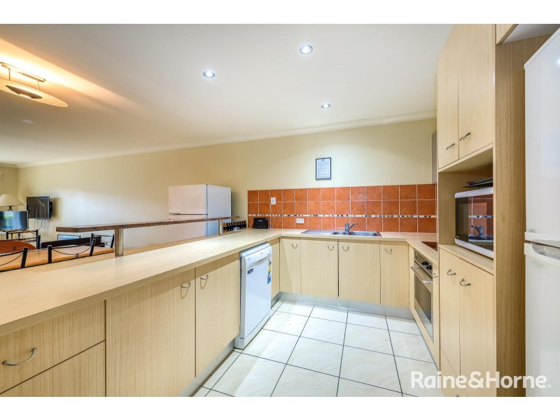 110/4 University Drive, Robina QLD 4226