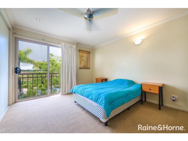 110/4 University Drive, Robina QLD 4226