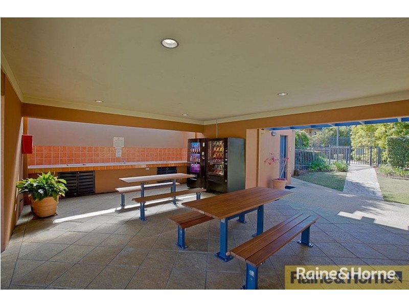 110/4 University Drive, Robina QLD 4226