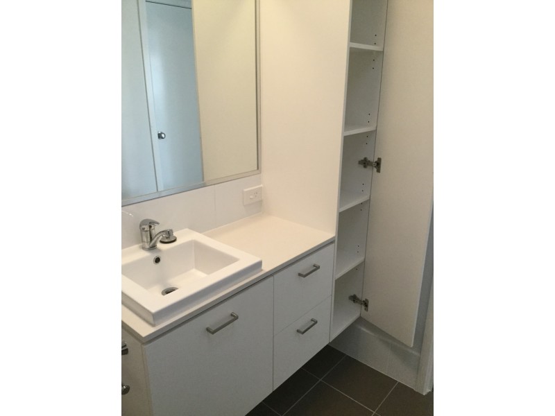 2/75 Gordon Rd, Redland Bay QLD 4165