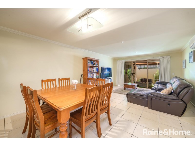 82/4 University Drive, Robina QLD 4226