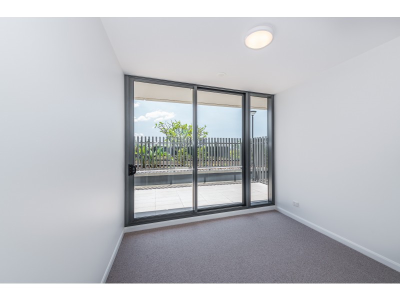 20403/300 Old Cleveland Rd, Coorparoo QLD 4151