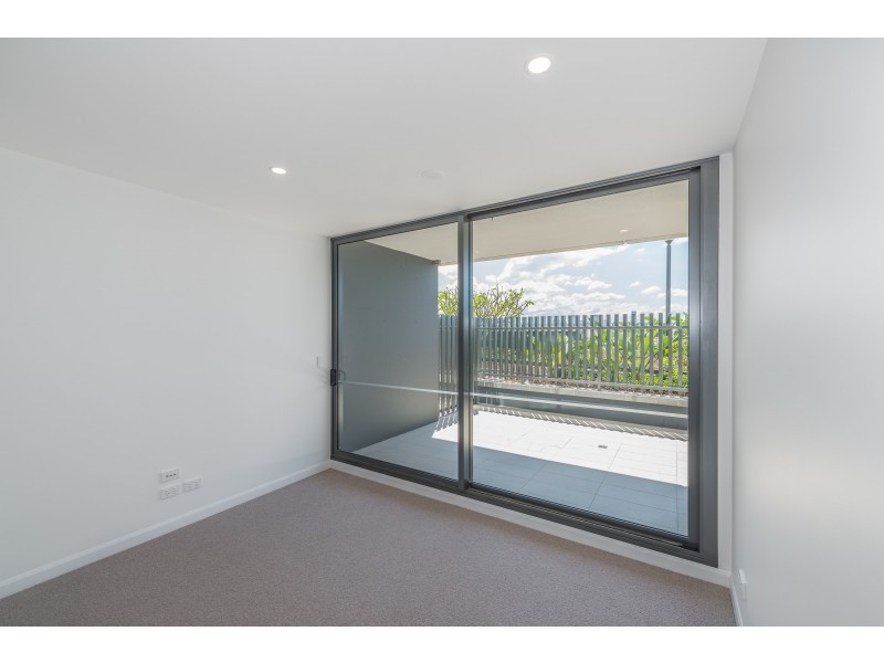 20403/300 Old Cleveland Rd, Coorparoo QLD 4151