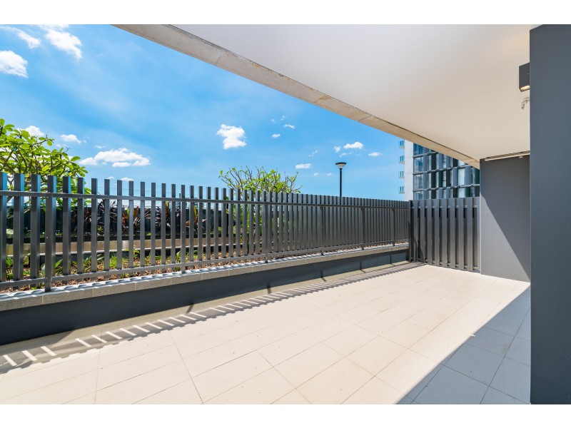 20403/300 Old Cleveland Rd, Coorparoo QLD 4151