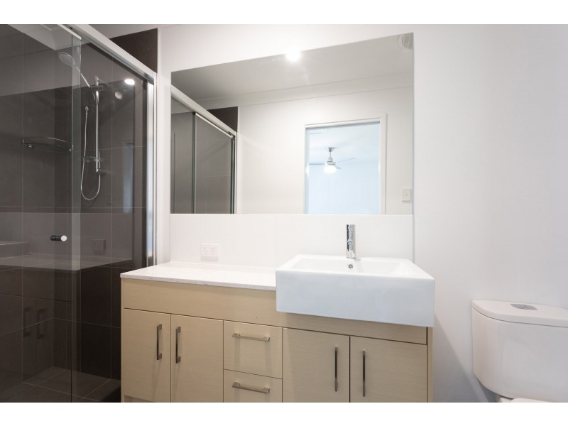 8/36 Stay Place, Carseldine QLD 4034