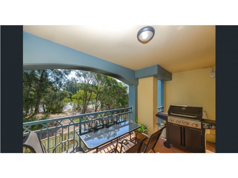 99/88-98 Limetree Parade, Runaway Bay QLD 4216