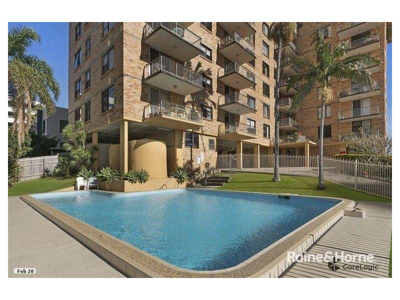 10/72 Marine Parade, Southport QLD 4215