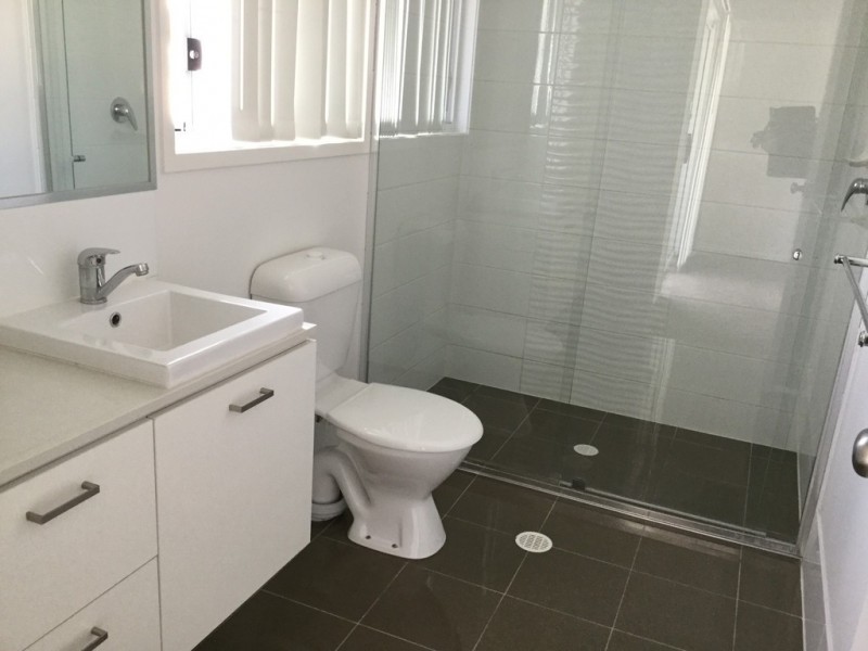 27/75 Gordon Rd, Redland Bay QLD 4165