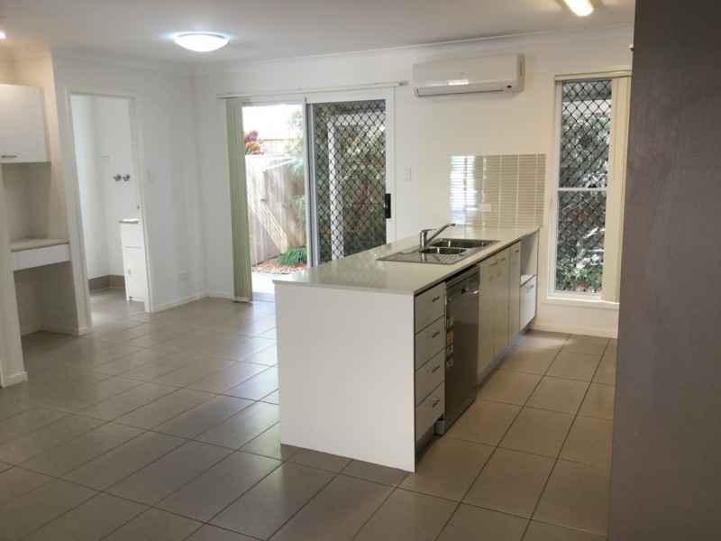 27/75 Gordon Rd, Redland Bay QLD 4165