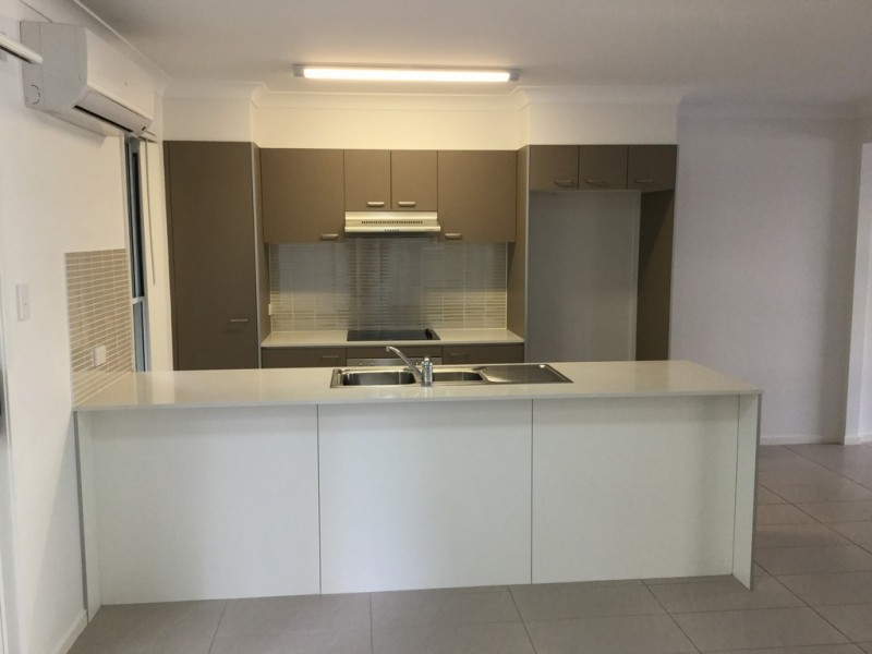 27/75 Gordon Rd, Redland Bay QLD 4165