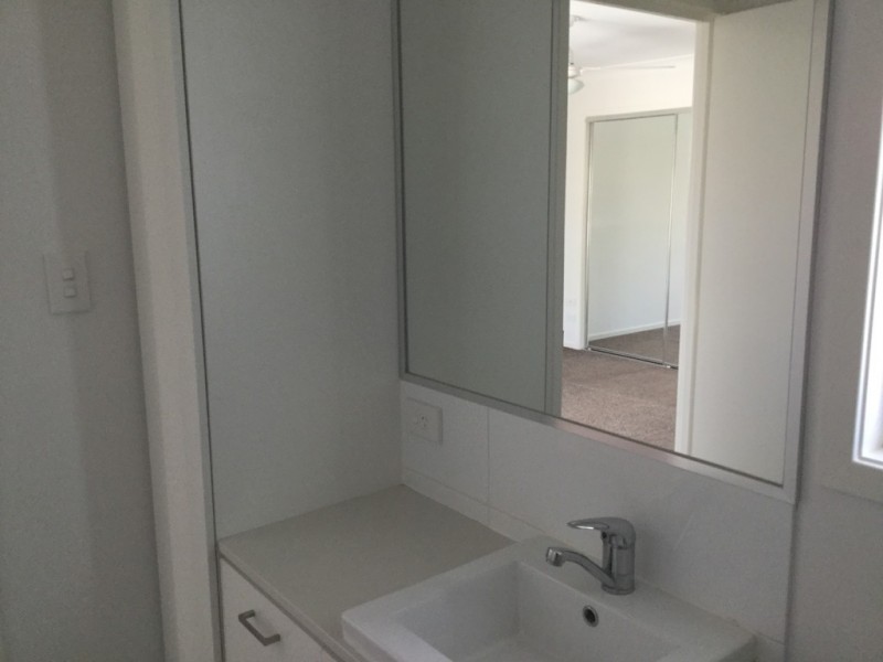 27/75 Gordon Rd, Redland Bay QLD 4165