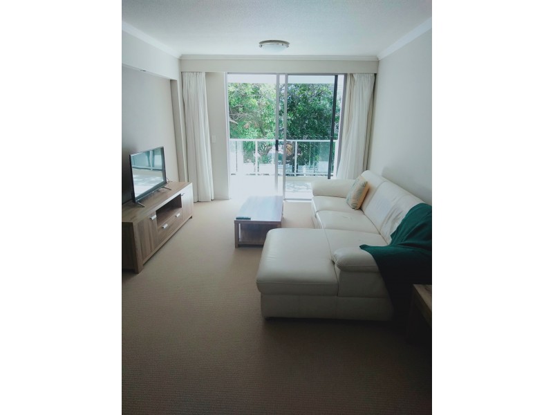 22/21 CYPRESS AVENUE, Surfers Paradise QLD 4217