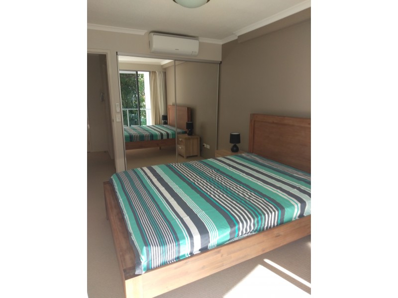 22/21 CYPRESS AVENUE, Surfers Paradise QLD 4217