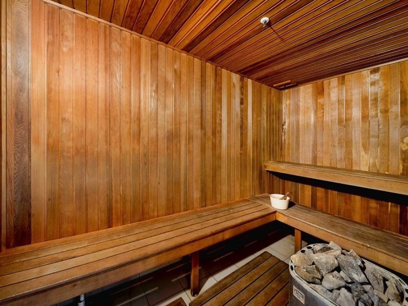 22/21 CYPRESS AVENUE, Surfers Paradise QLD 4217