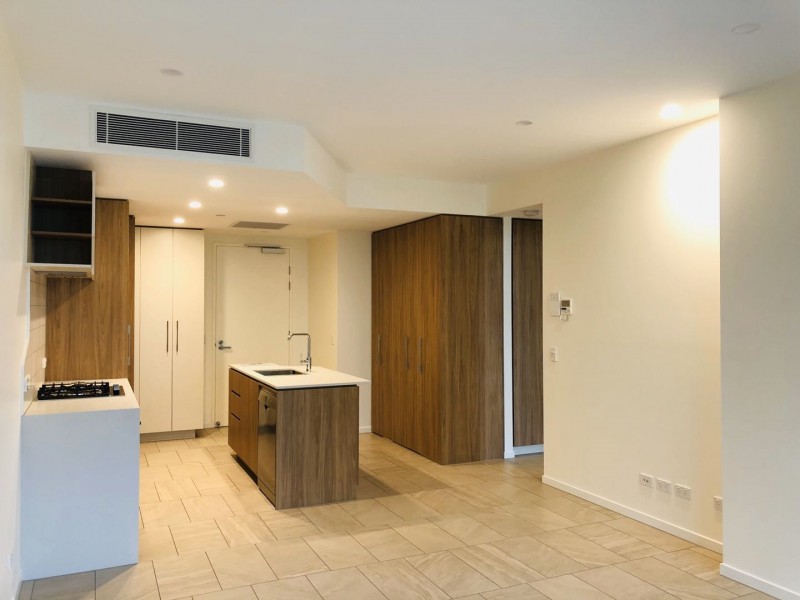 25 Shafston Avenue, Kangaroo Point QLD 4169