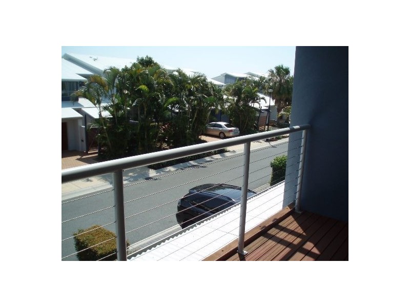 25/181 Lae Drive, Runaway Bay QLD 4216