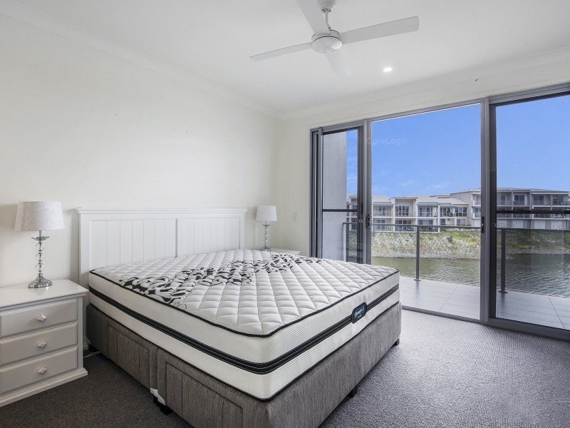 18/3028 The Boulevarde, Carrara QLD 4211