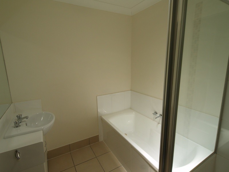 AT/54 Fleet Drive, Kippa-ring QLD 4021
