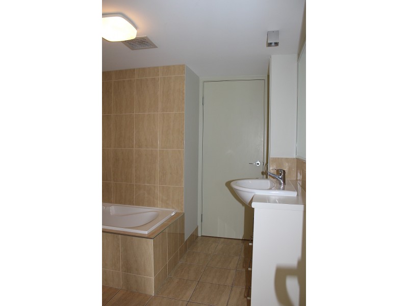 280 Grand Avenue, Forest Lake QLD 4078