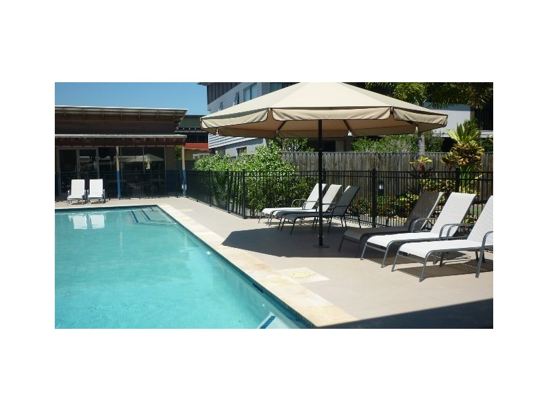 123 Barrack Road, Cannon Hill QLD 4170