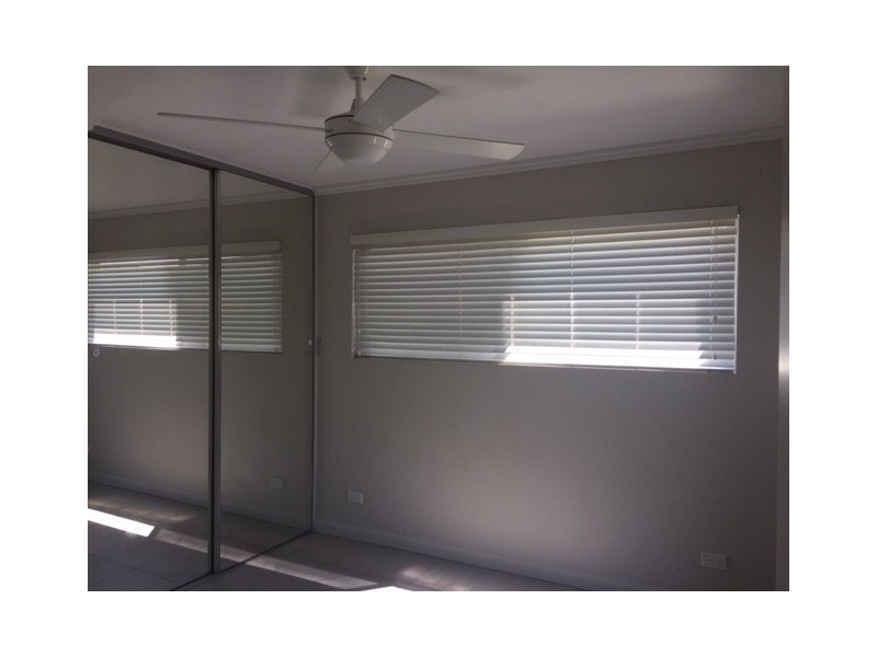 123 Barrack Road, Cannon Hill QLD 4170