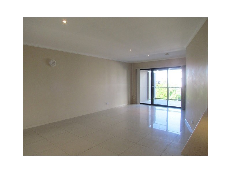 16/24 Parker Street, Labrador QLD 4215