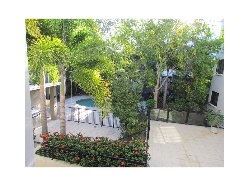 16/24 Parker Street, Labrador QLD 4215