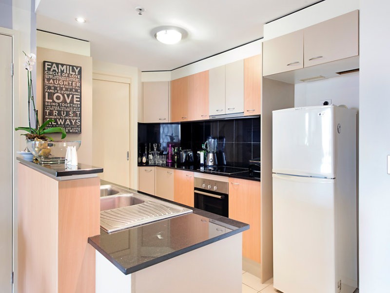 55/21 CYPRESS AVE, Surfers Paradise QLD 4217