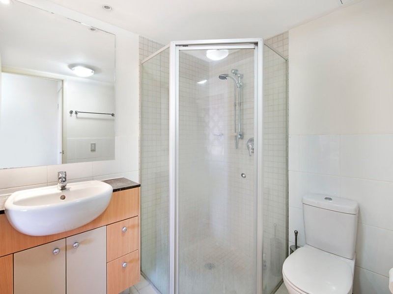 55/21 CYPRESS AVE, Surfers Paradise QLD 4217