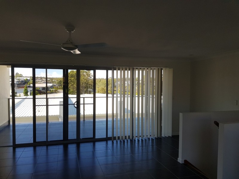 84D The Promenade, Springfield Lakes QLD 4300