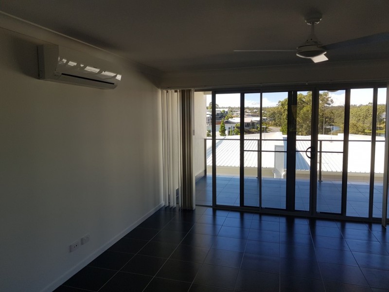 84D The Promenade, Springfield Lakes QLD 4300