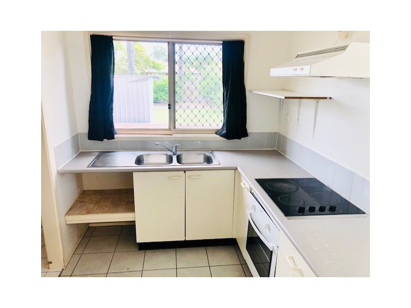 12/21 Usher Av, Labrador QLD 4215