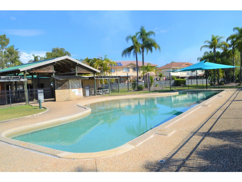 12/21 Usher Av, Labrador QLD 4215