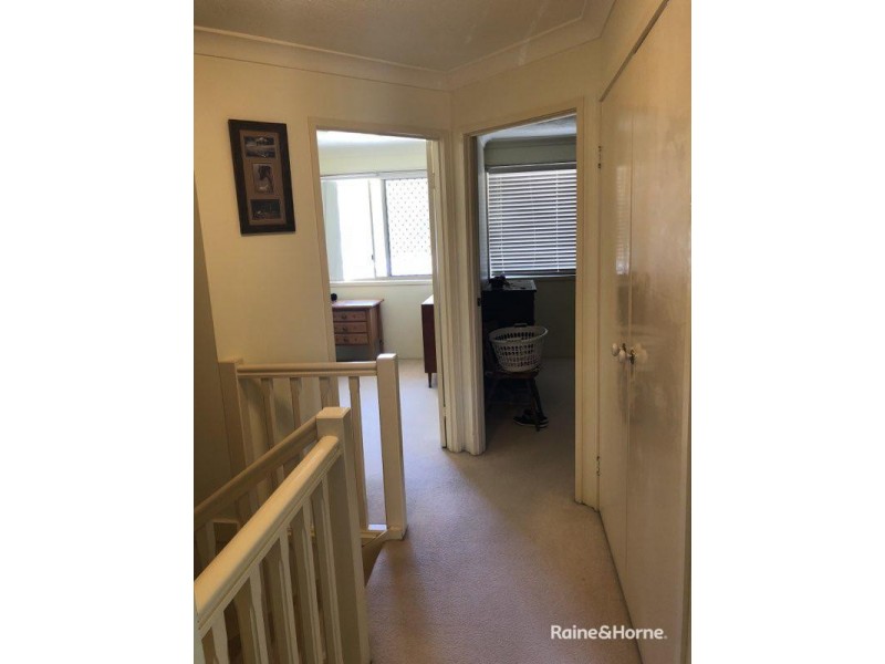 16/469 Pine Ridge Road, Runaway Bay QLD 4216