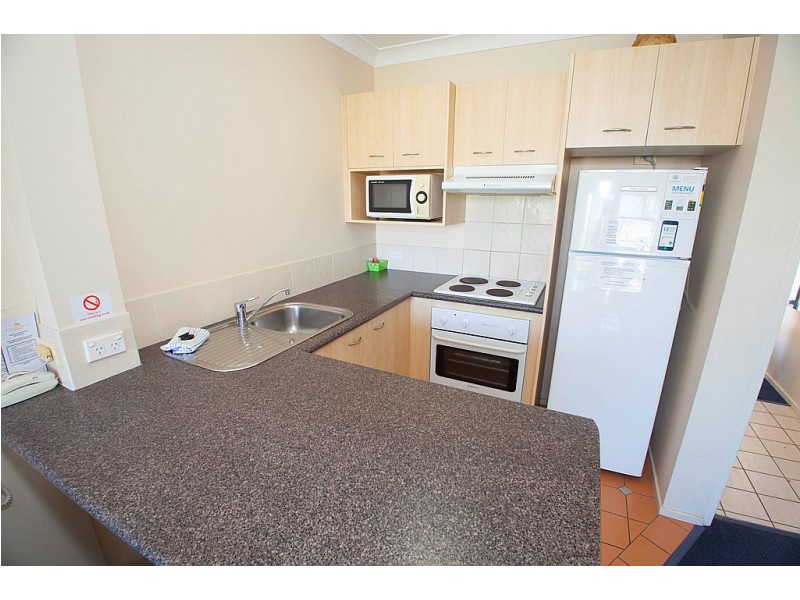 9/9-13 Margaret Avenue, Broadbeach QLD 4218