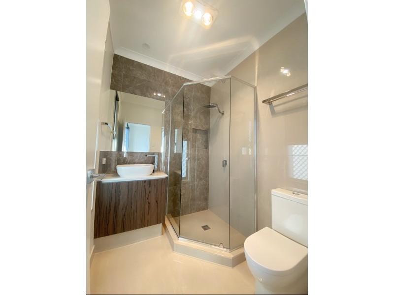 31/27 Sunflower Crescent, Calamvale QLD 4116