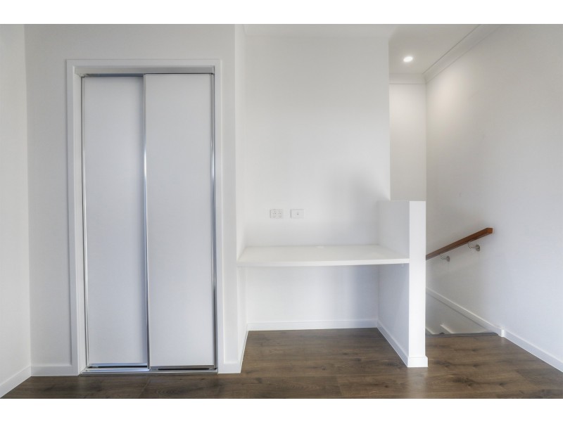 31/27 Sunflower Crescent, Calamvale QLD 4116