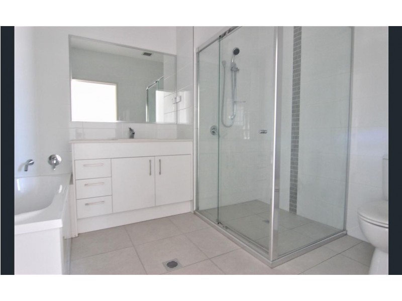 A09/3 McLennan Court, North Lakes QLD 4509