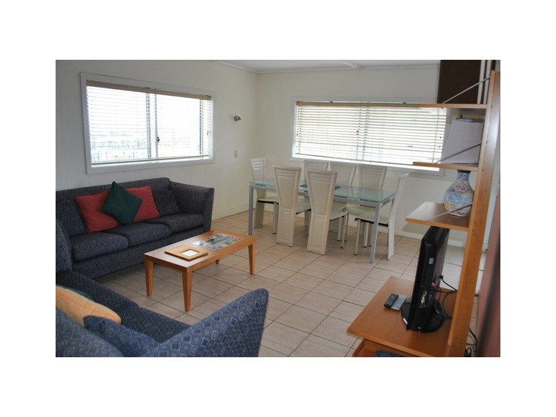 61/110 Sixth Avenue, Maroochydore QLD 4558