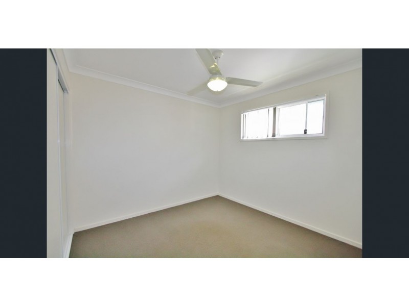 2/19 Mccurley Street, Wynnum West QLD 4178