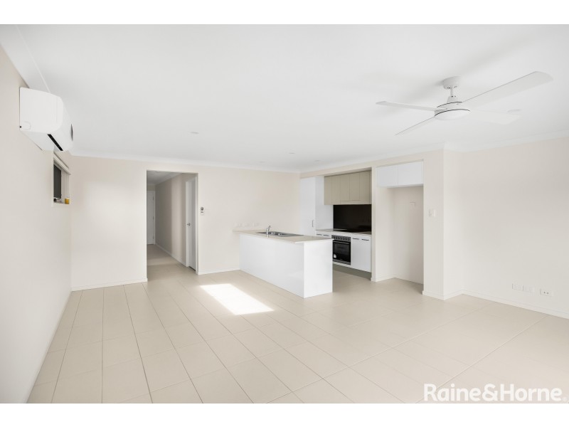 63/188 Gainsborough Drive, Pimpama QLD 4209