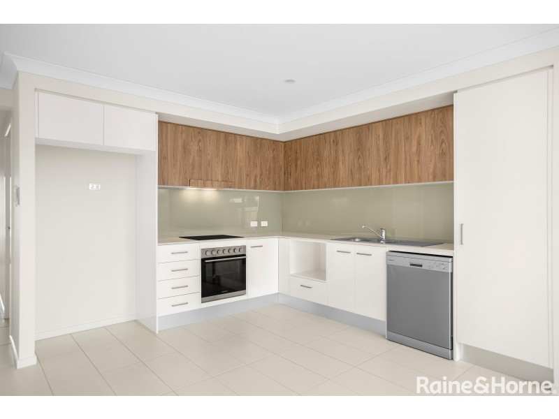 63/188 Gainsborough Drive, Pimpama QLD 4209