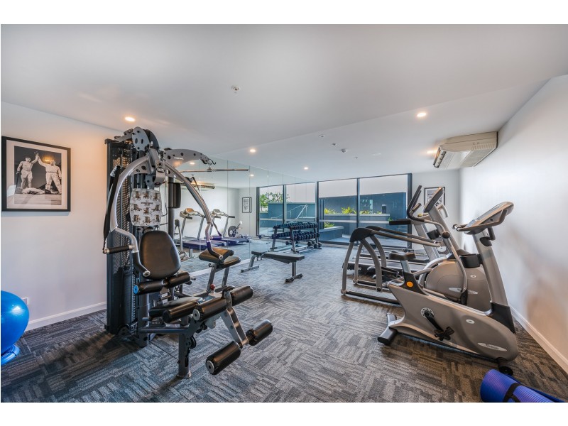 11502/300 Old Cleveland Road, Coorparoo QLD 4151