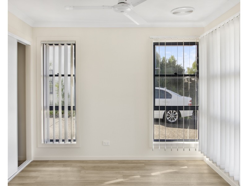 1/10 Holl Lane, Coomera QLD 4209